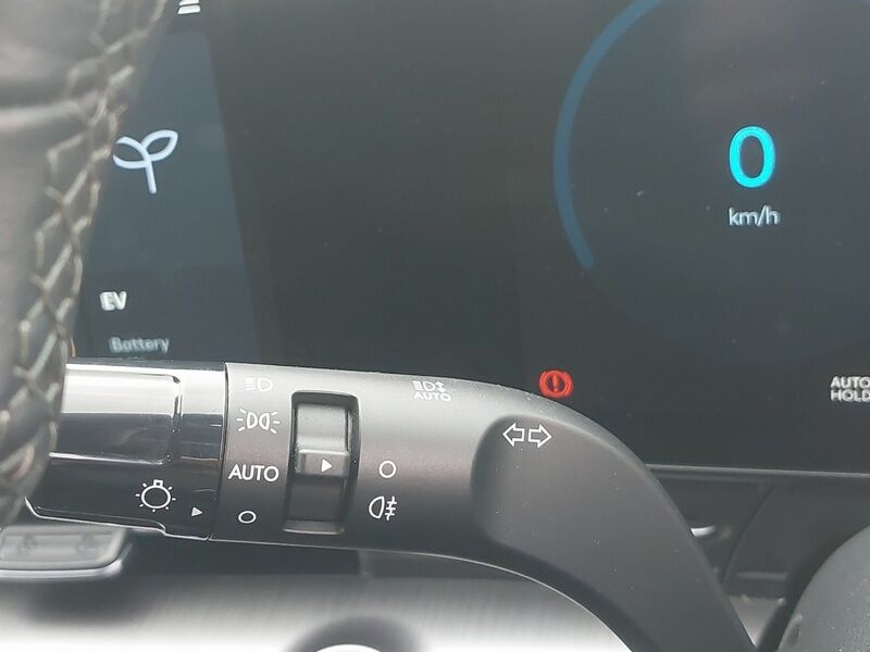 More views of Hyundai KONA