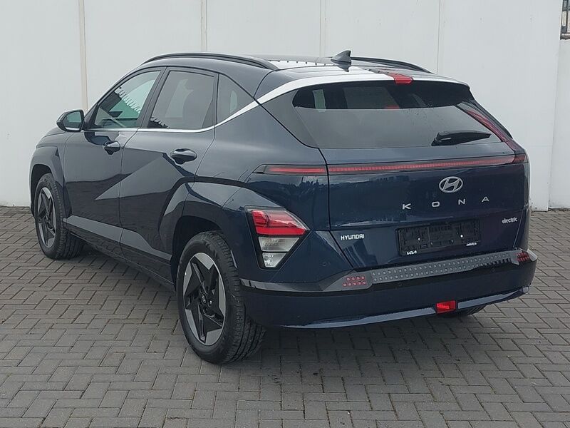 More views of Hyundai KONA