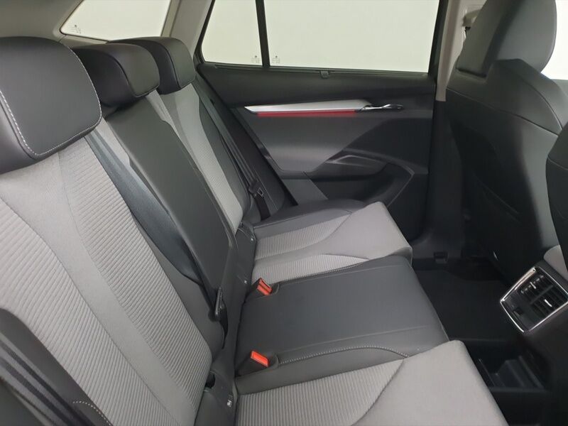 More views of Skoda Enyaq