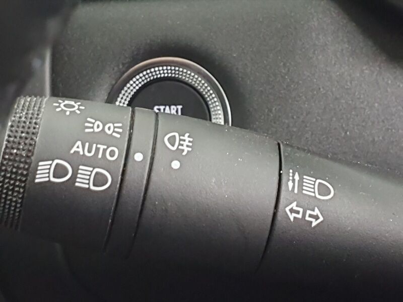 More views of Renault Captur