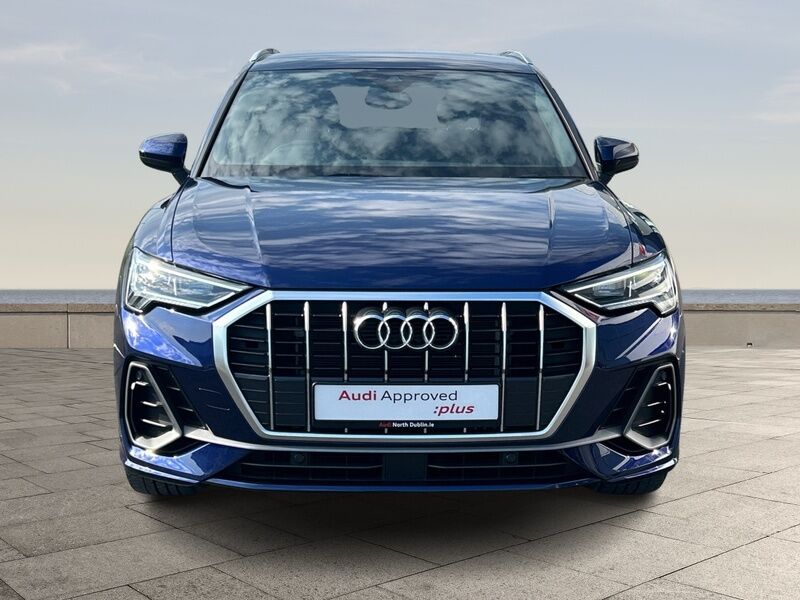 More views of Audi Q3