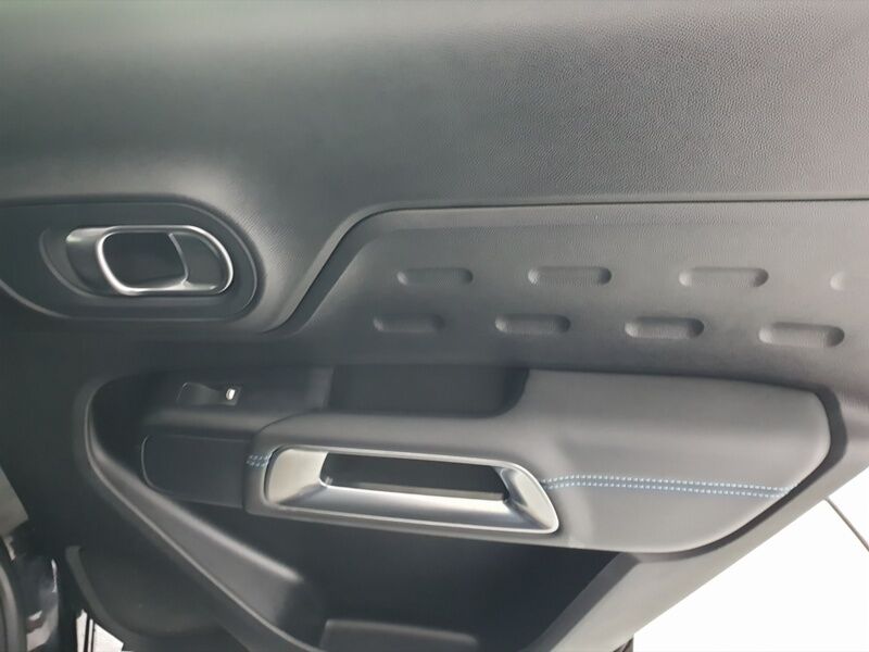 More views of Citroen C5 Aircross