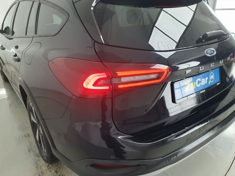 More views of Ford Focus