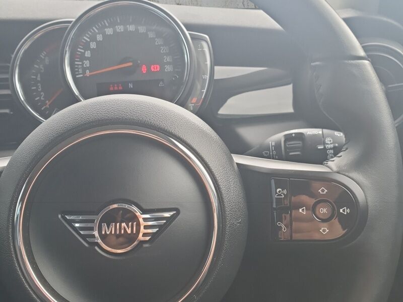 More views of Mini Cooper