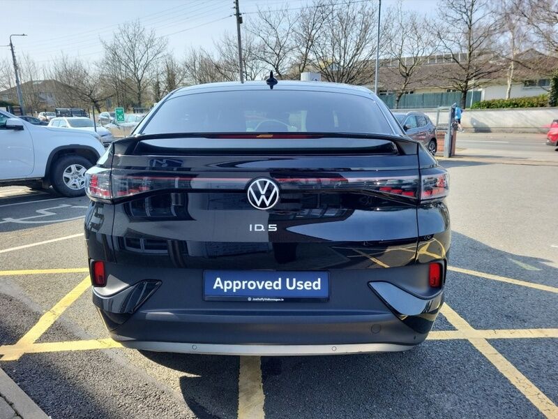 More views of Volkswagen ID.5