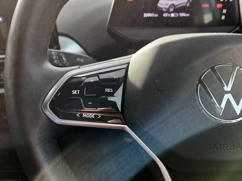 More views of Volkswagen ID.5