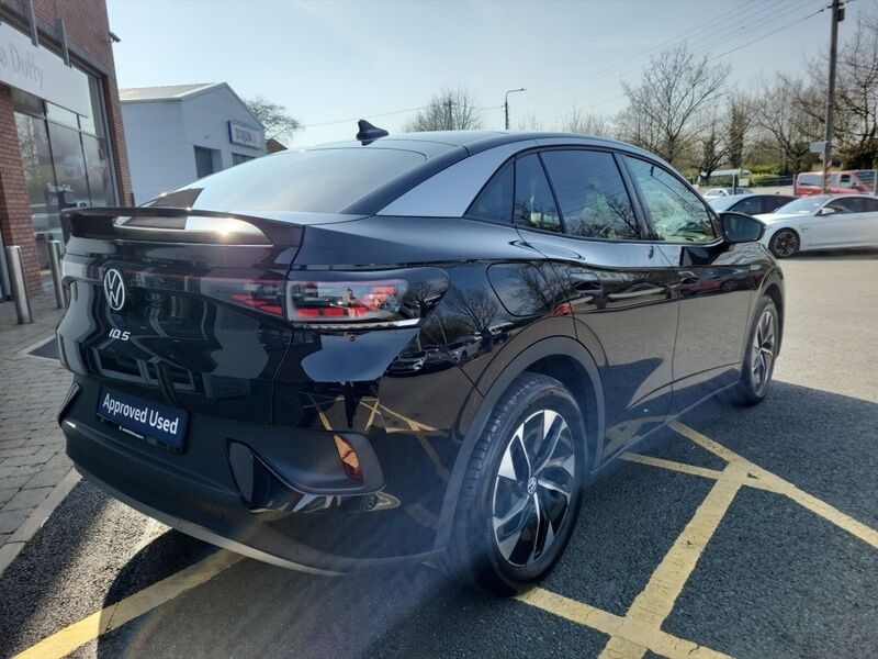 More views of Volkswagen ID.5