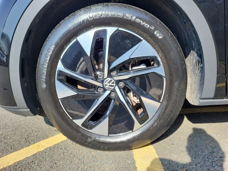 More views of Volkswagen ID.5