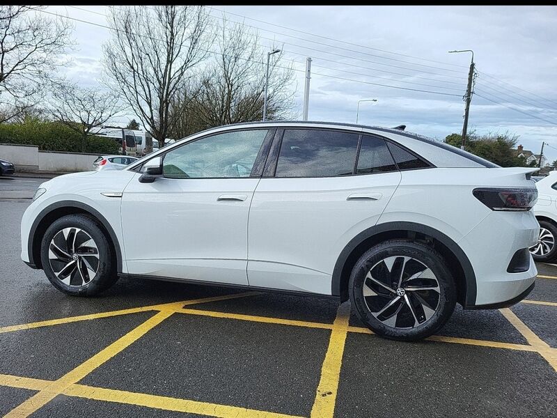 More views of Volkswagen ID.5