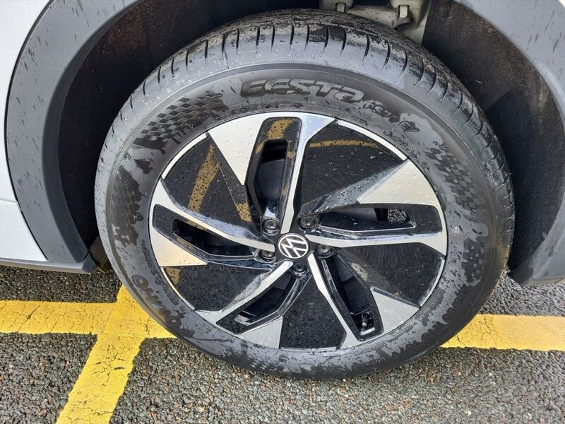 More views of Volkswagen ID.5