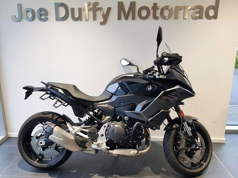 More views of BMW F 900 XR