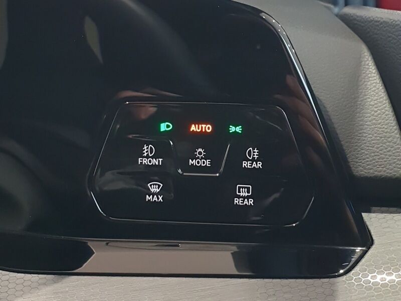 More views of Volkswagen Golf