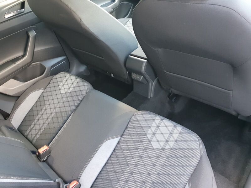 More views of Volkswagen Taigo