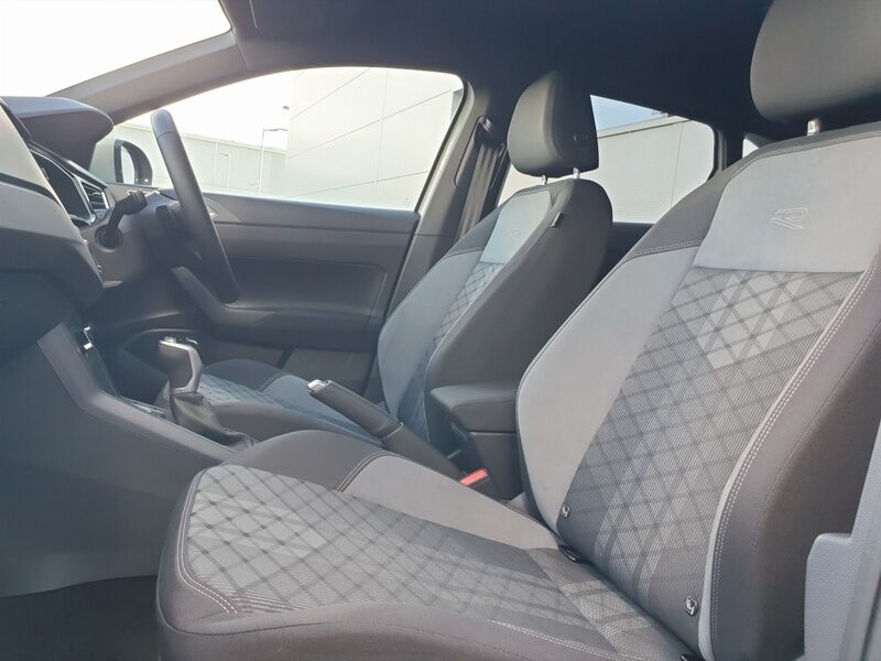 More views of Volkswagen Taigo