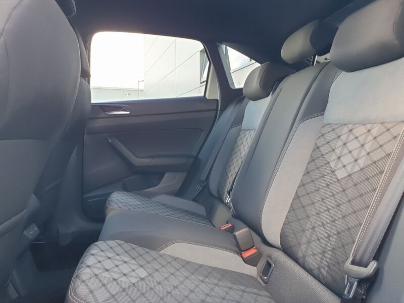 More views of Volkswagen Taigo