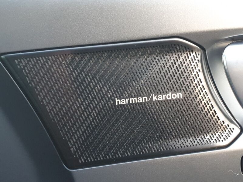 More views of Volvo C40