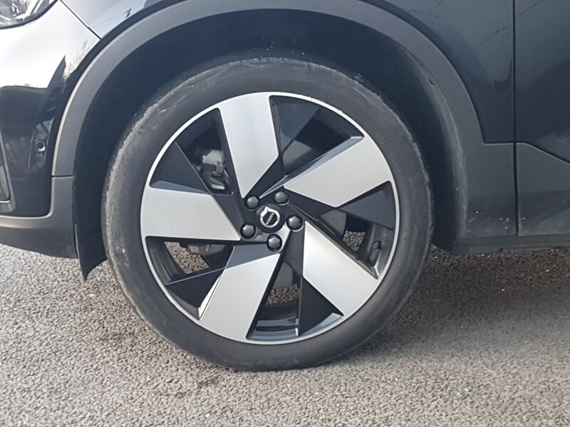 More views of Volvo C40