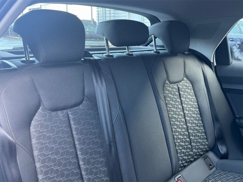 More views of Audi A1