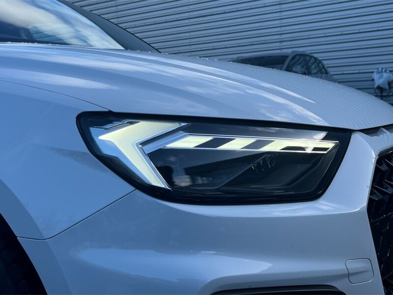 More views of Audi A1