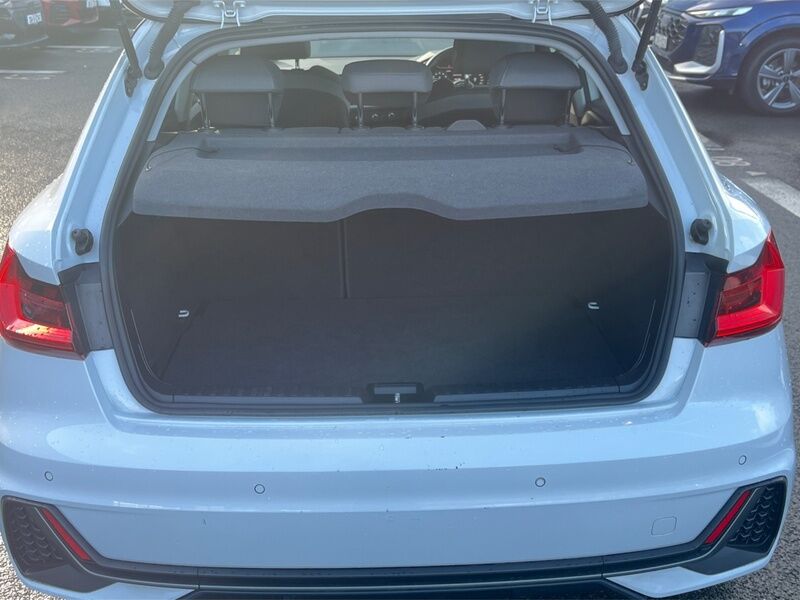 More views of Audi A1