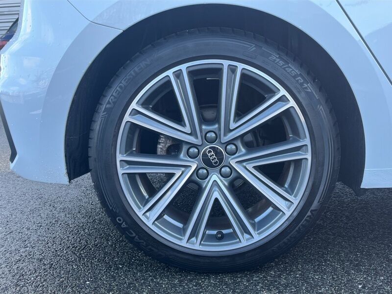 More views of Audi A1