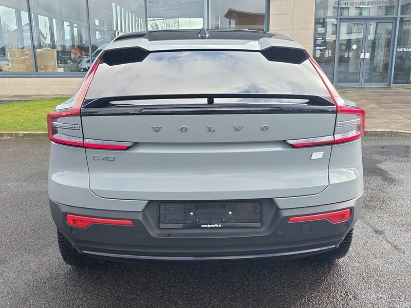 More views of Volvo C40