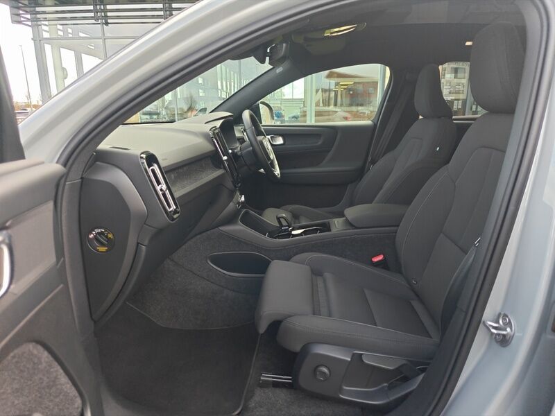 More views of Volvo C40