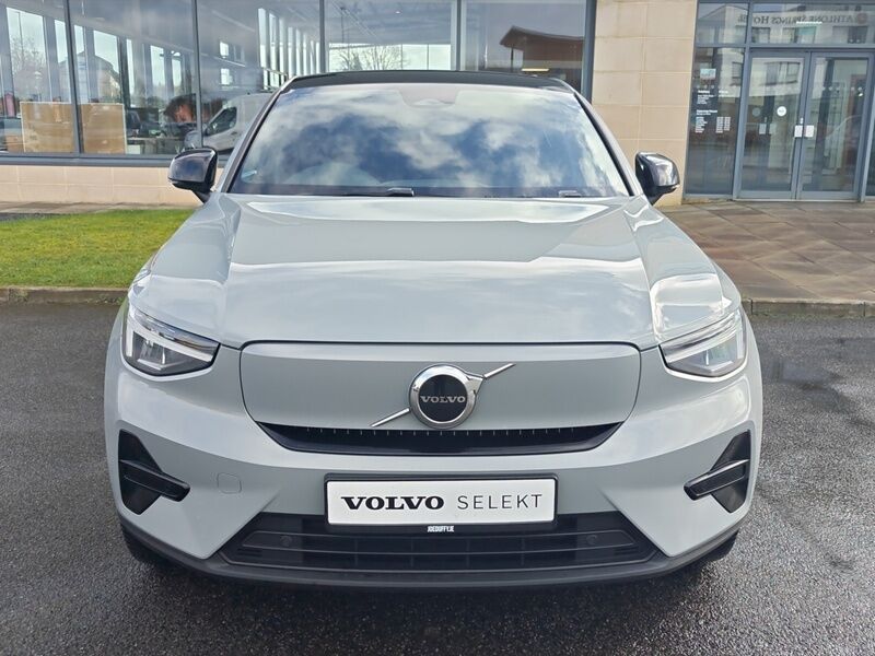 More views of Volvo C40