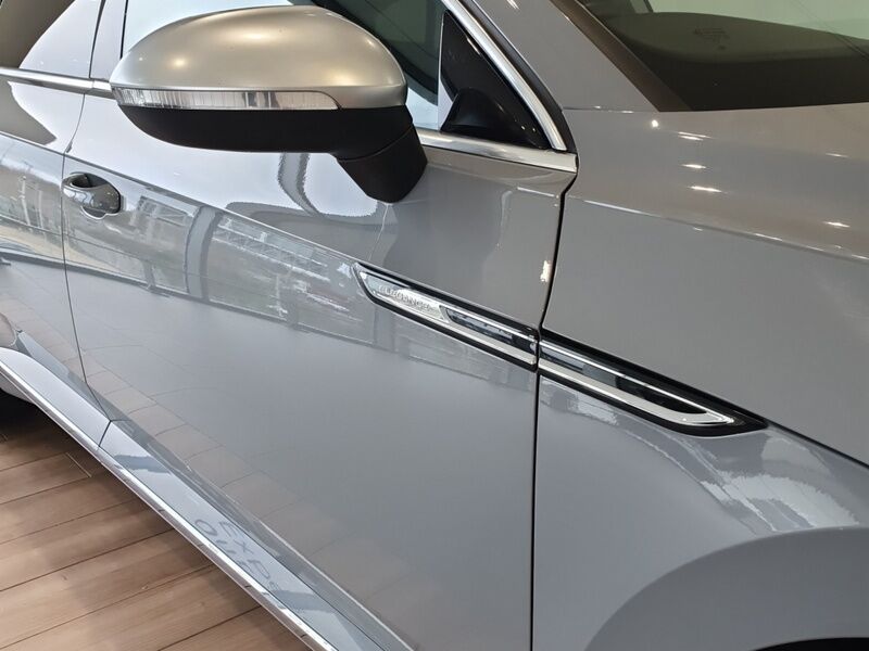 More views of Volkswagen Arteon