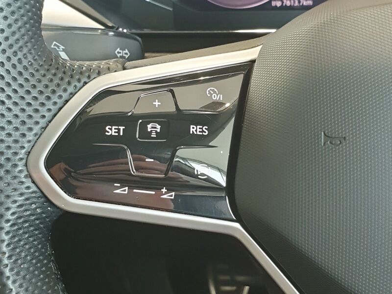 More views of Volkswagen Arteon