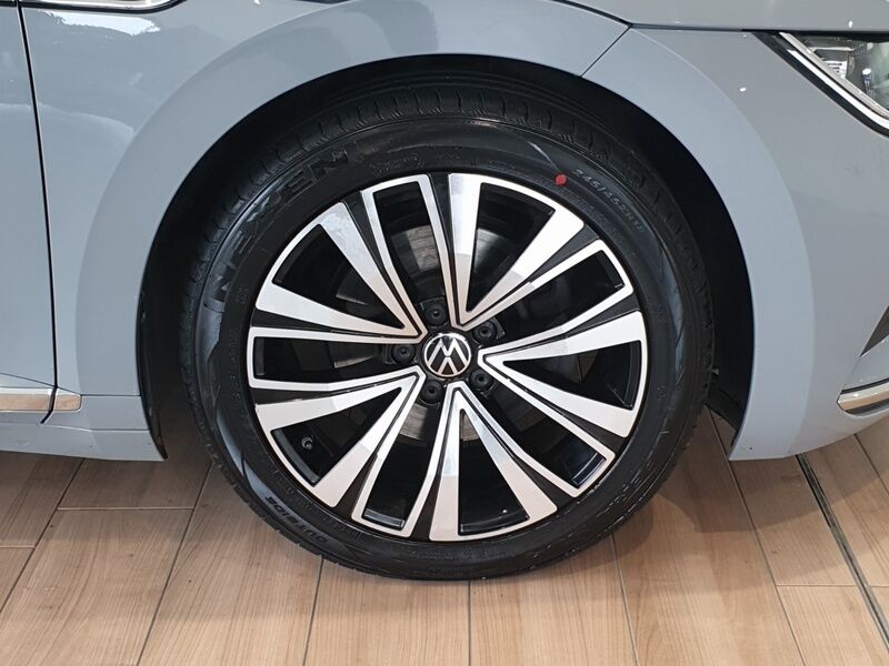 More views of Volkswagen Arteon