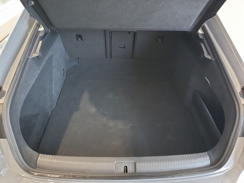 More views of Volkswagen Arteon