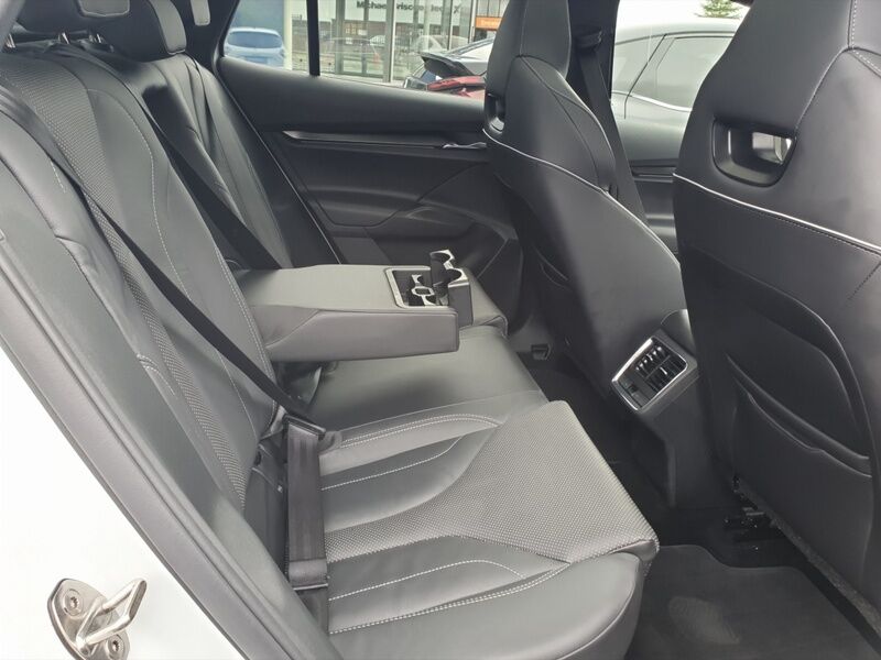 More views of Skoda Enyaq