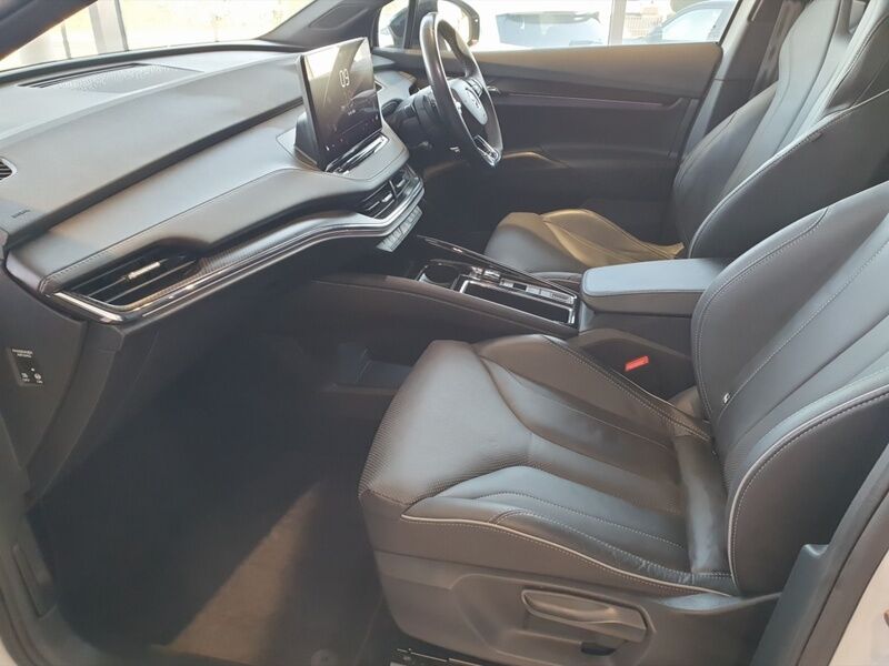 More views of Skoda Enyaq