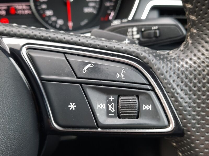 More views of Audi A4