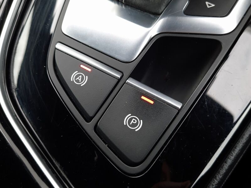 More views of Audi A4