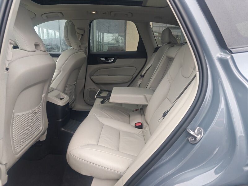 More views of Volvo XC60