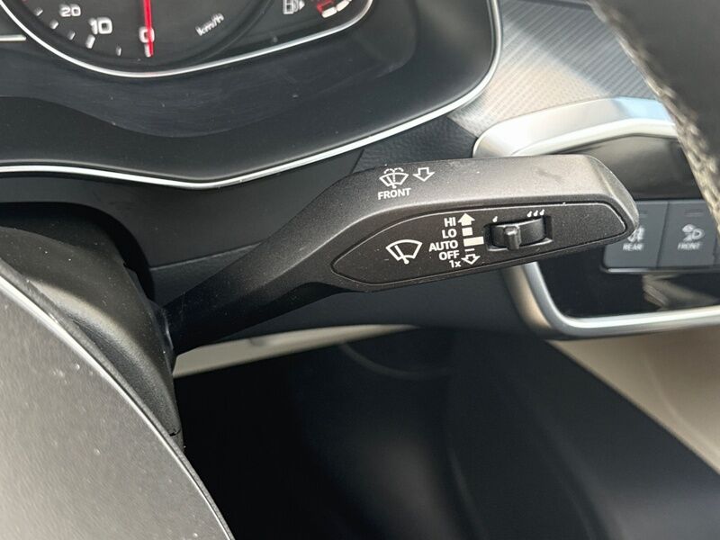 More views of Audi A6