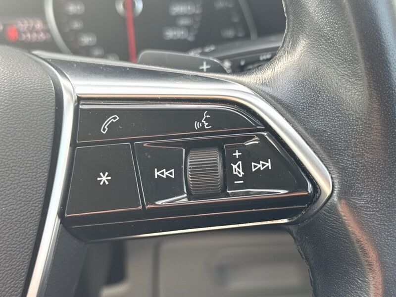 More views of Audi A6