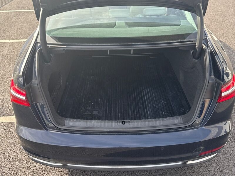 More views of Audi A6