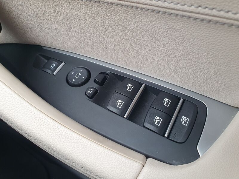 More views of BMW X3