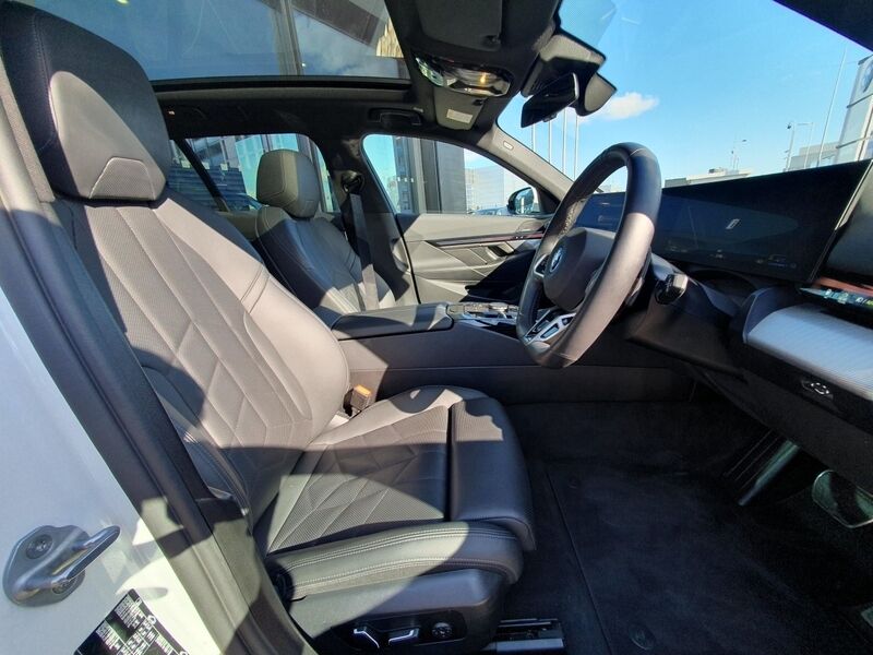 More views of BMW 5-Series