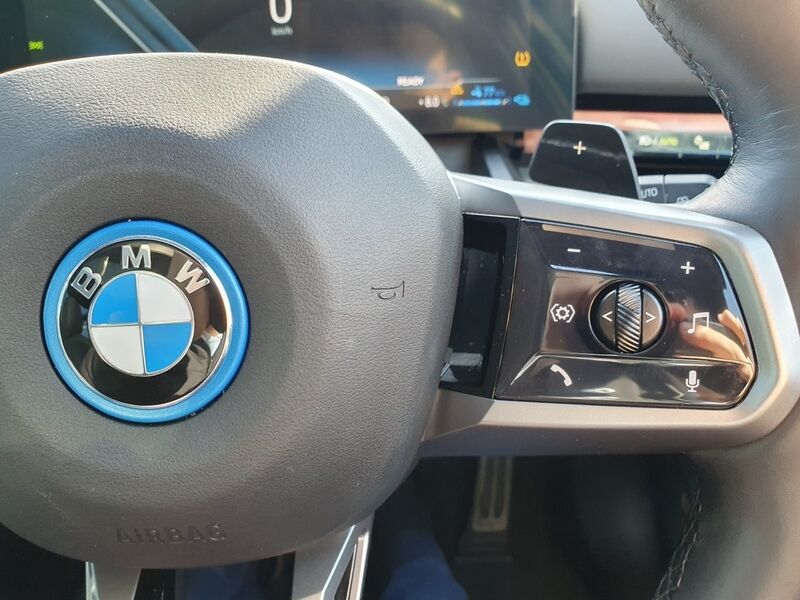 More views of BMW 5-Series