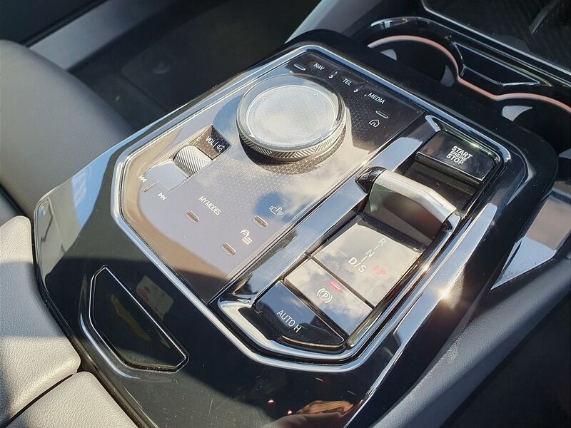 More views of BMW 5-Series