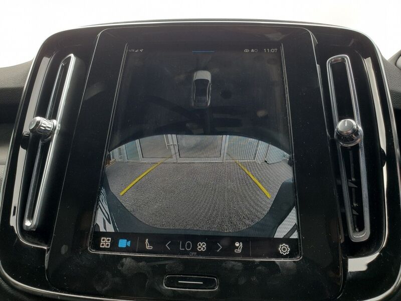 More views of Volvo C40