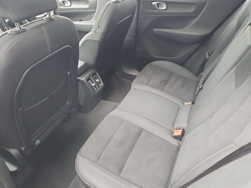 More views of Volvo C40