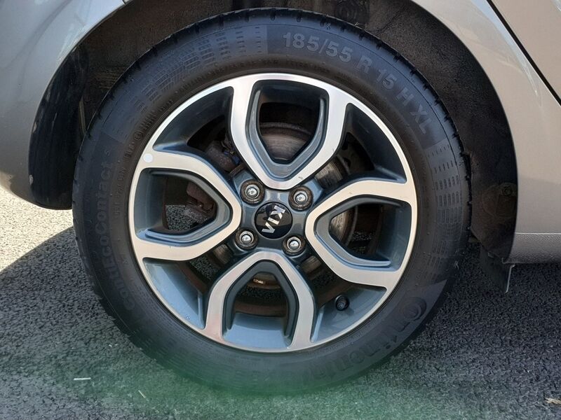 More views of Kia Picanto