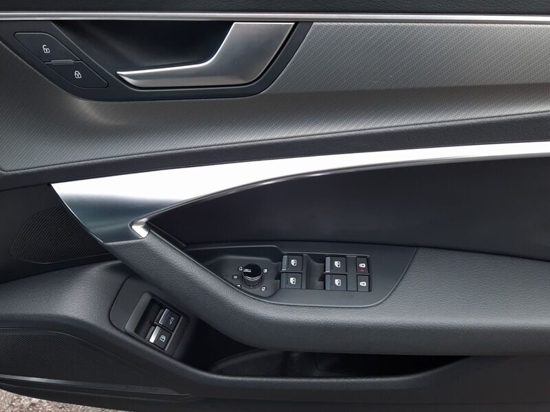 More views of Audi A6