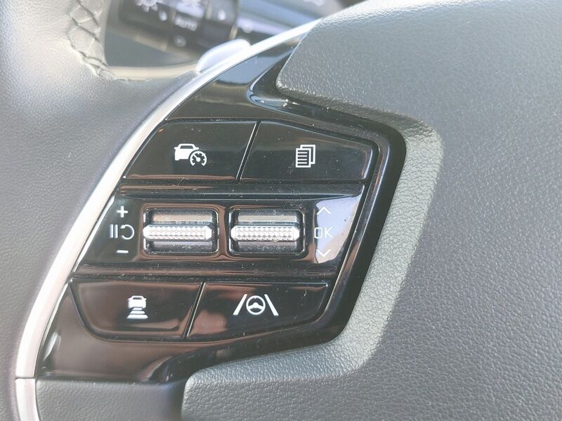 More views of Kia e-Niro