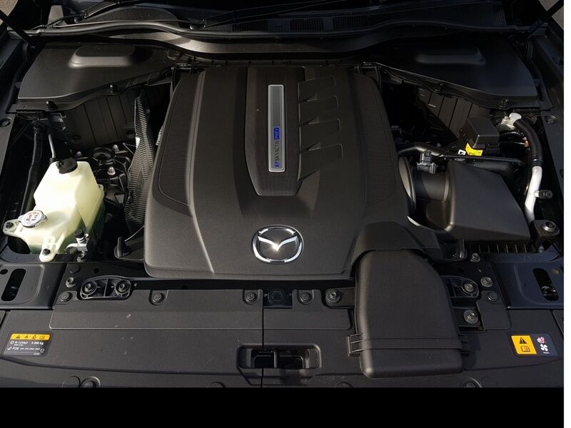 More views of Mazda CX-80